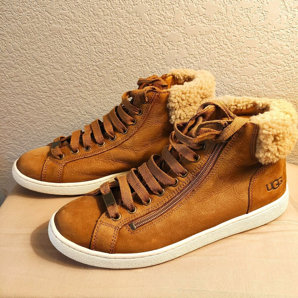 Uggs Women's Olive Sneaker